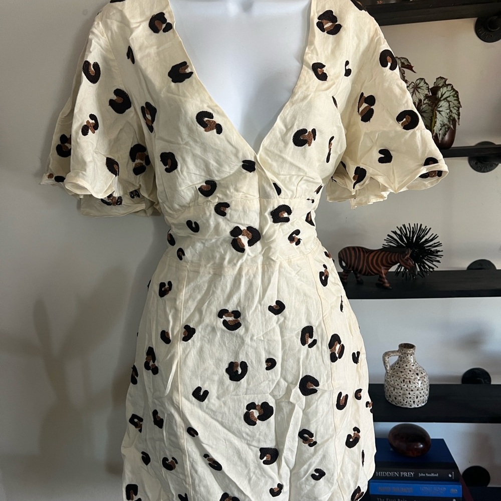 Red Carter Cream and Black Flutter Sleeve Mini Sundress